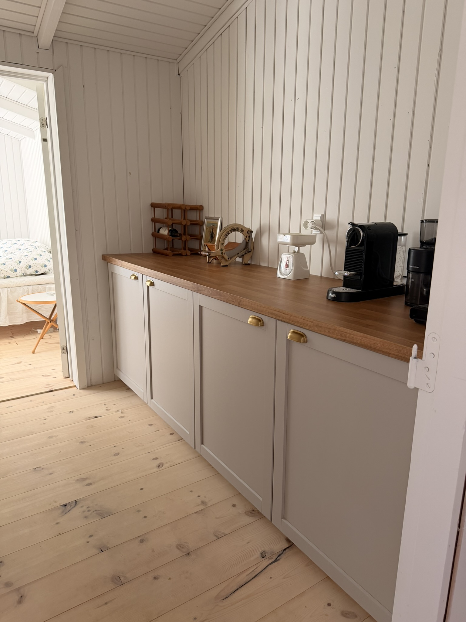 Kaffestation og skænkskab i VesterLy